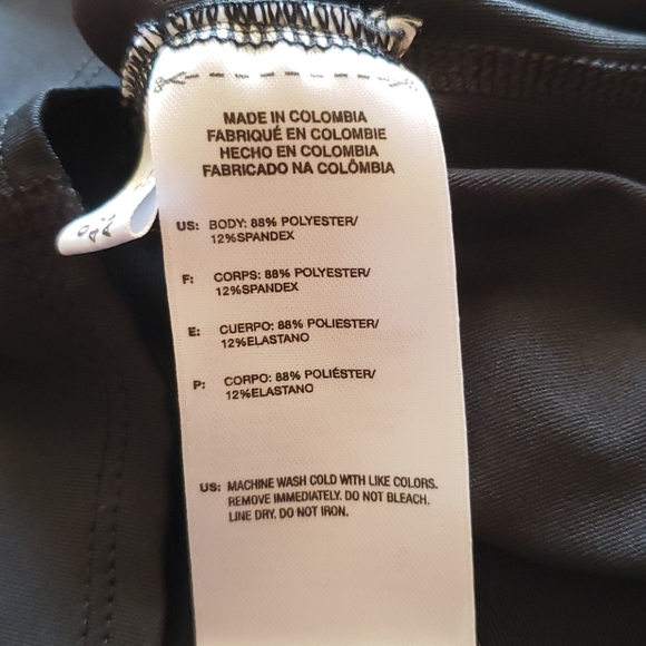 Adidas 🥶  Cold weather Baselayer trainer Black fitted base layer sz Medium - Picture 6 of 10